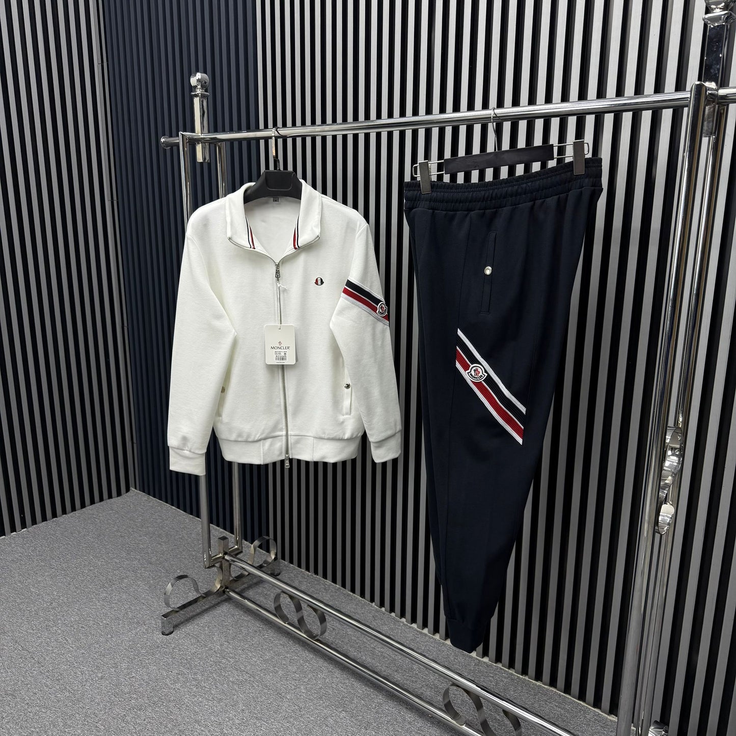 Moncler Mevsimlik Takım