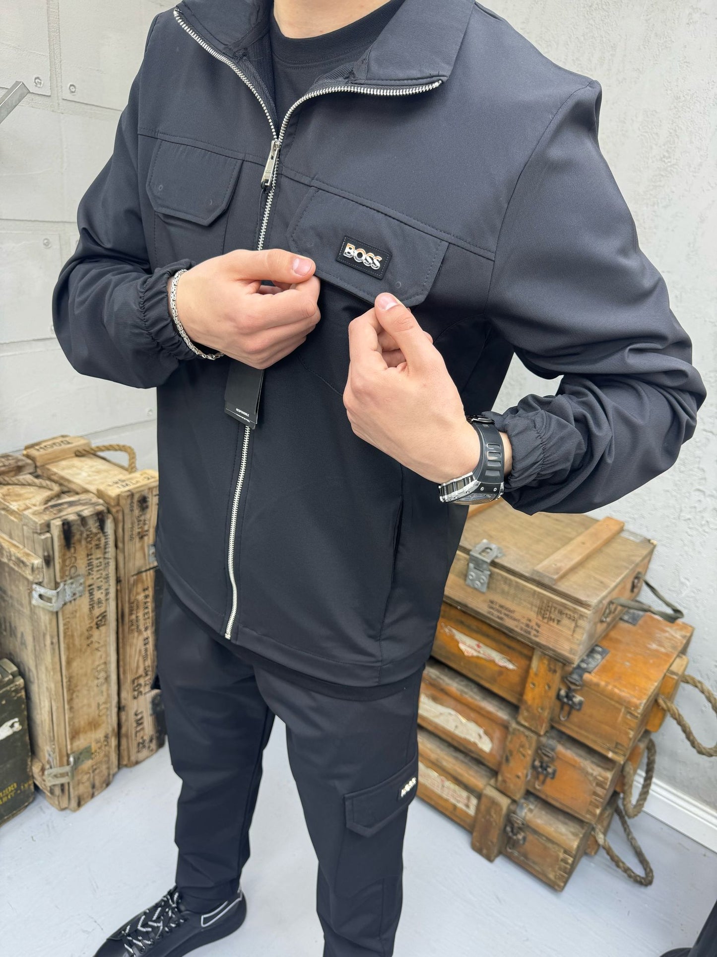 Hugo Boss Mevsimlik Takım Siyah