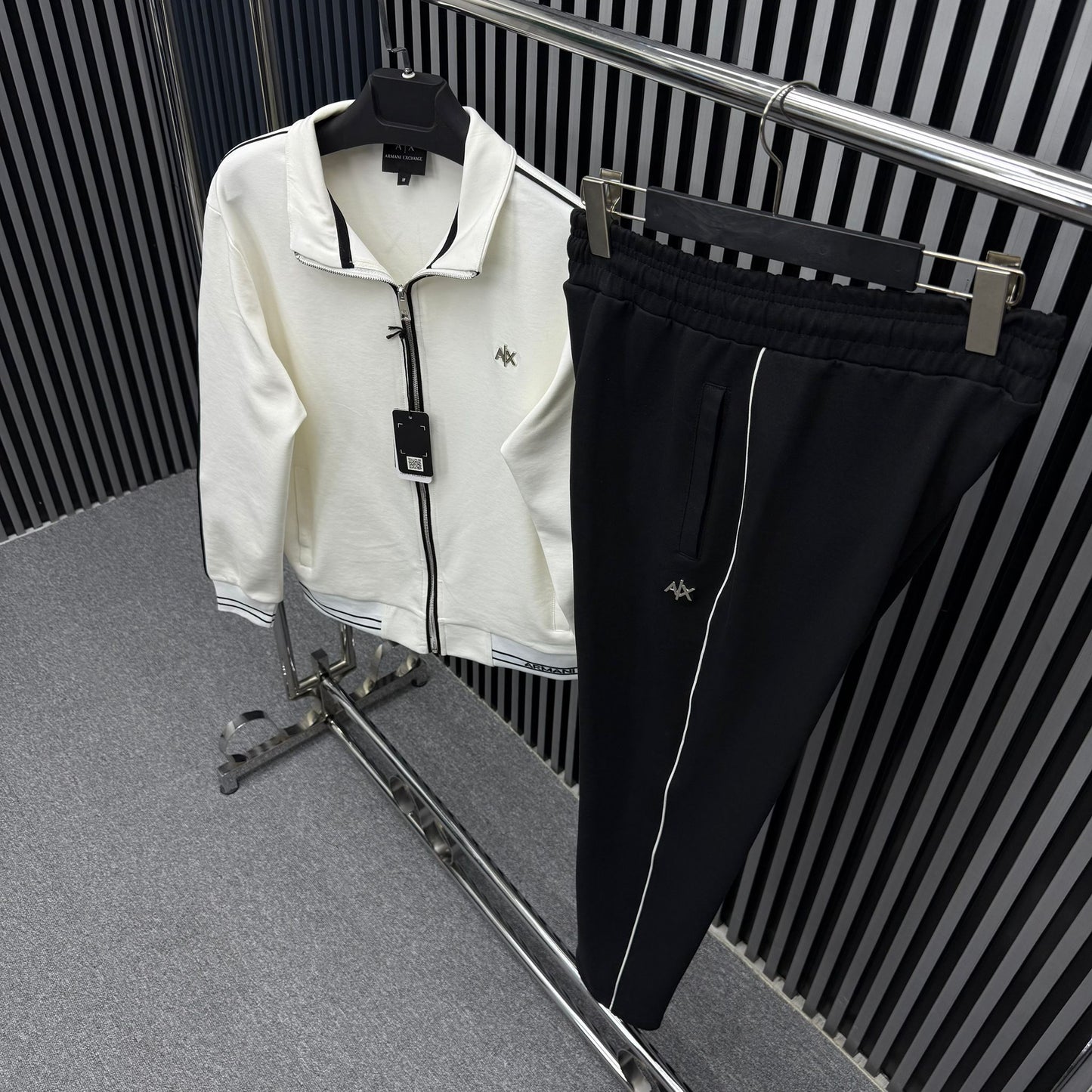 Armani Exchange Mevsimlik Takım