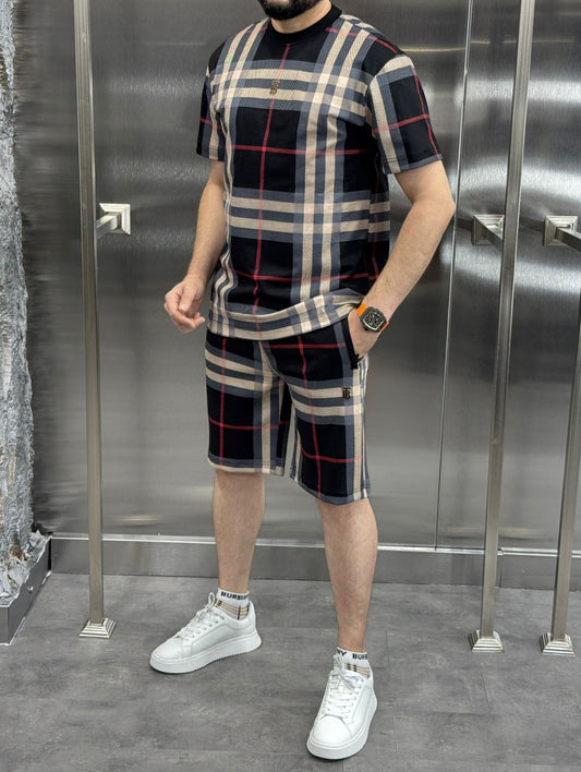 Burberry Şortlu Takım
