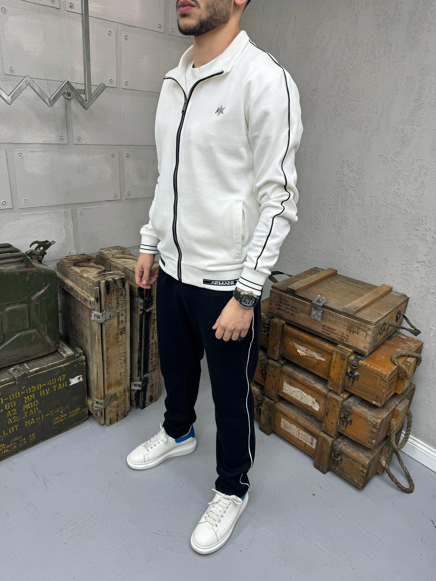 Armani Exchange Mevsimlik Takım Beyaz