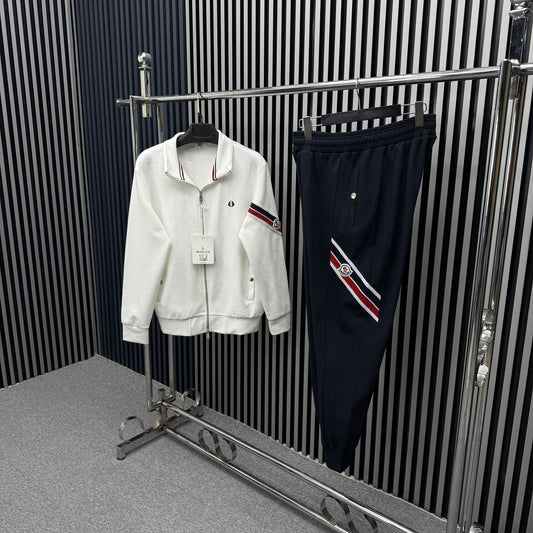Moncler Mevsimlik Takım