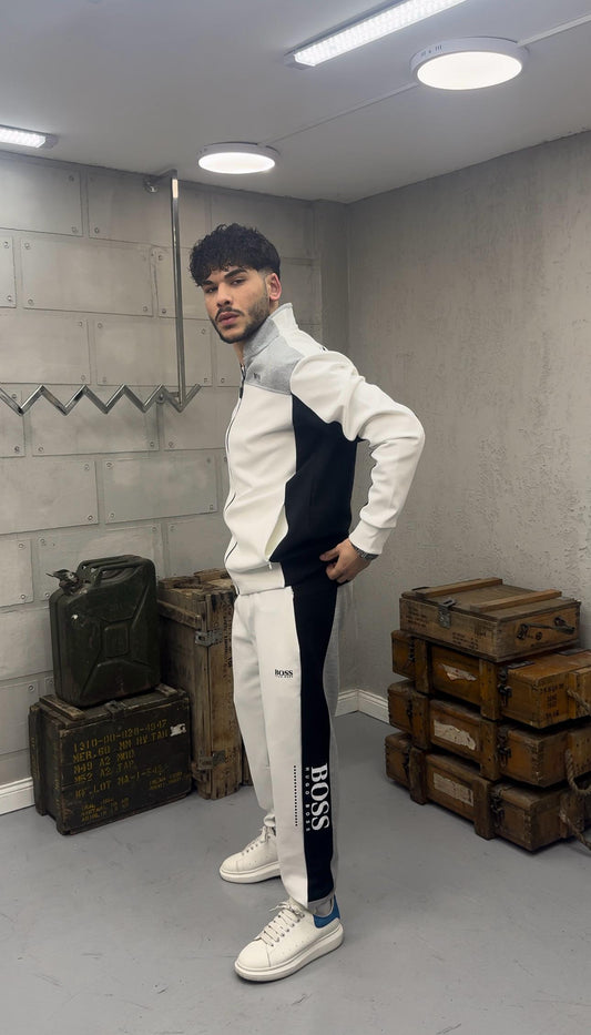 Hugo Boss Mevsimlik Takım Beyaz